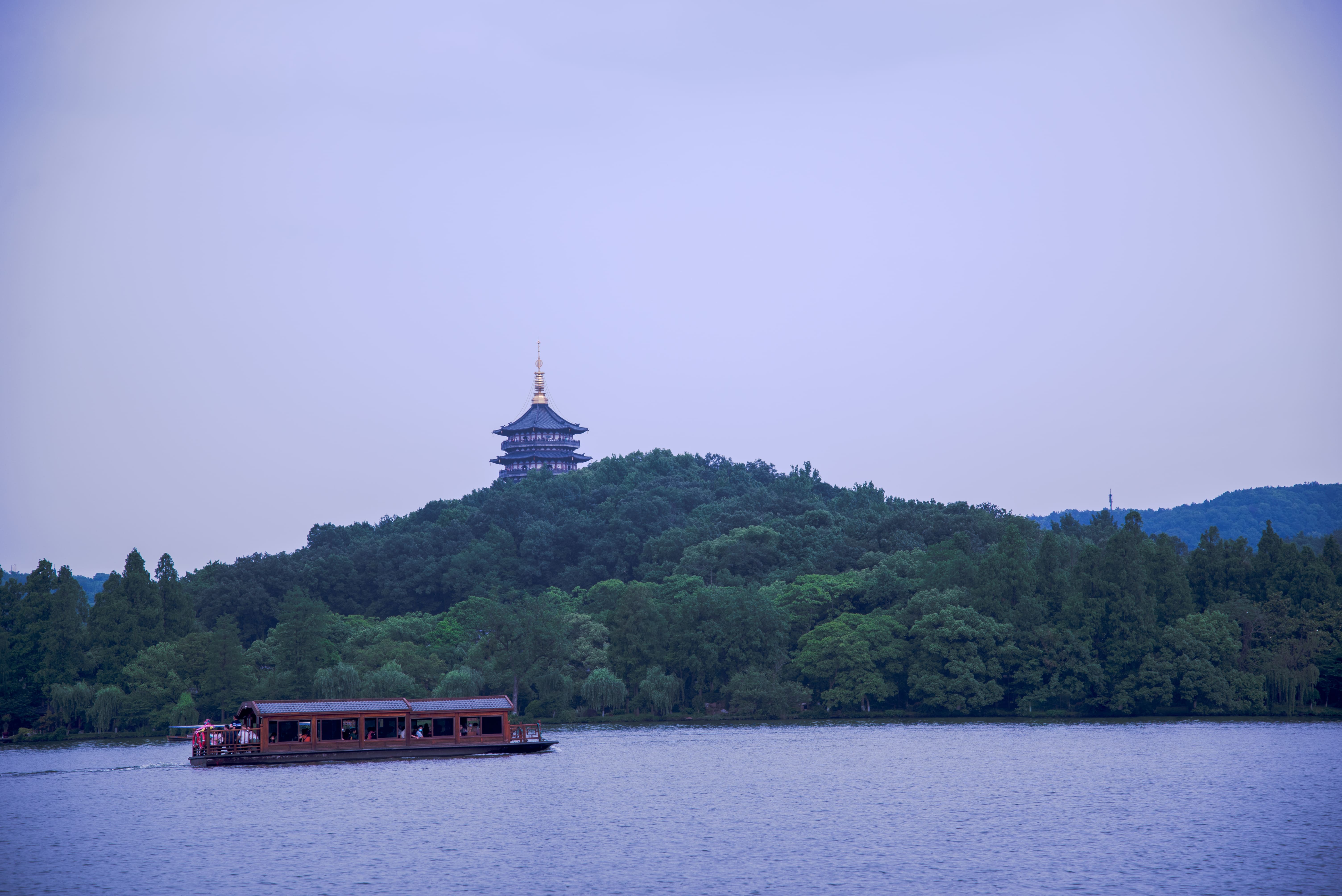 西湖游船